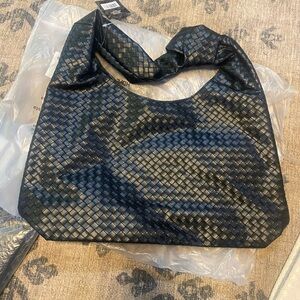 Ulta Beauty Black Woven Shoulder Bag